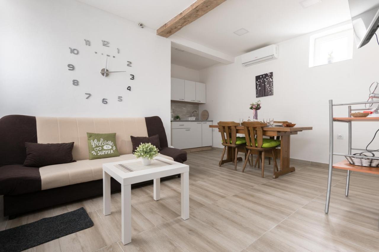 Apartmani Kod Marka Pozega Exterior foto