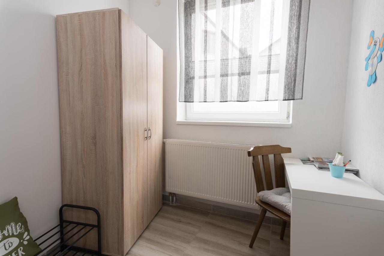 Apartmani Kod Marka Pozega Exterior foto