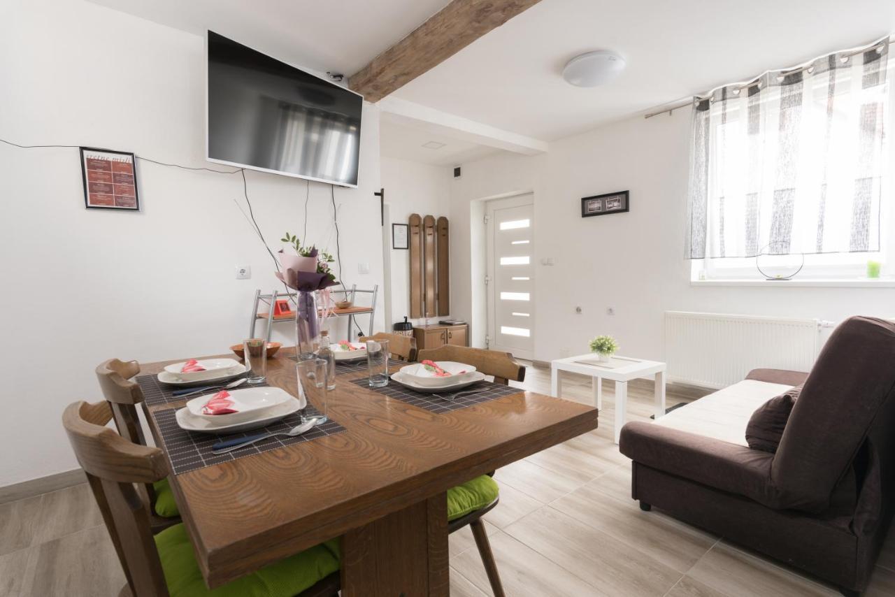 Apartmani Kod Marka Pozega Exterior foto