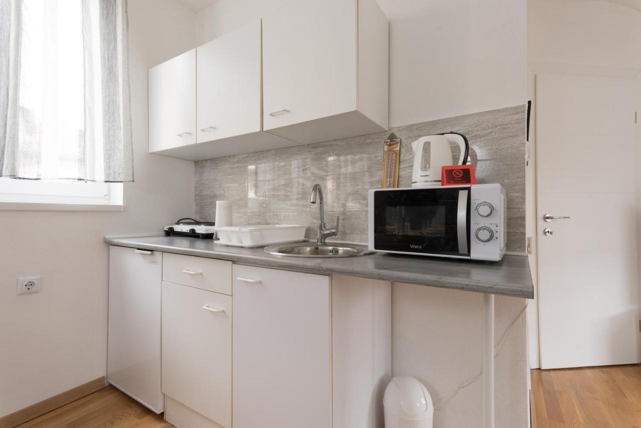 Apartmani Kod Marka Pozega Exterior foto